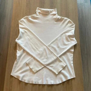 Long sleeve turtleneck shirt